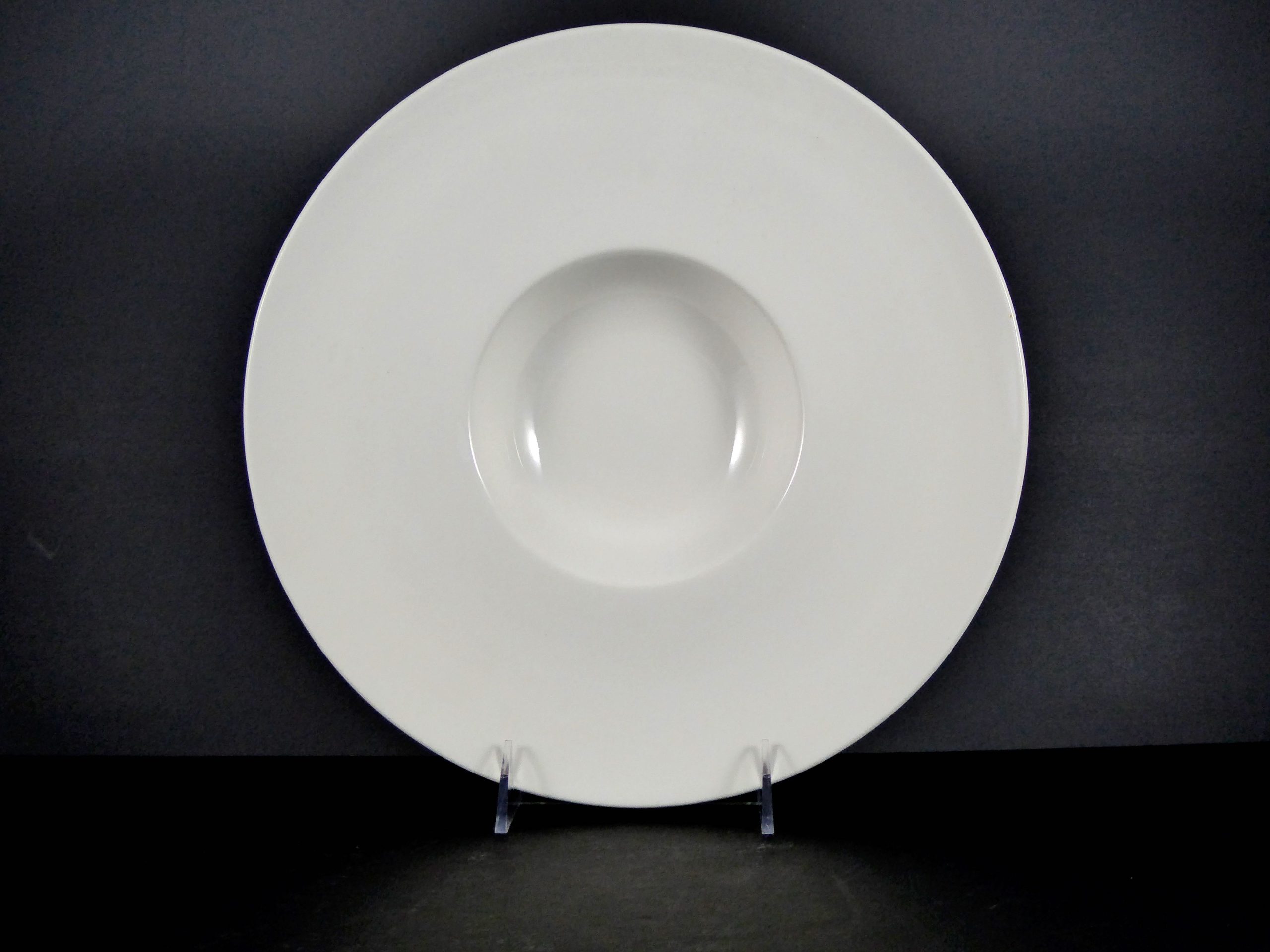 #11019 - 2 PLATE 11.25" ROUND SOUP (8 OZ.) - High - Quality Ceramic Soup Plate for Various Dining Occasions