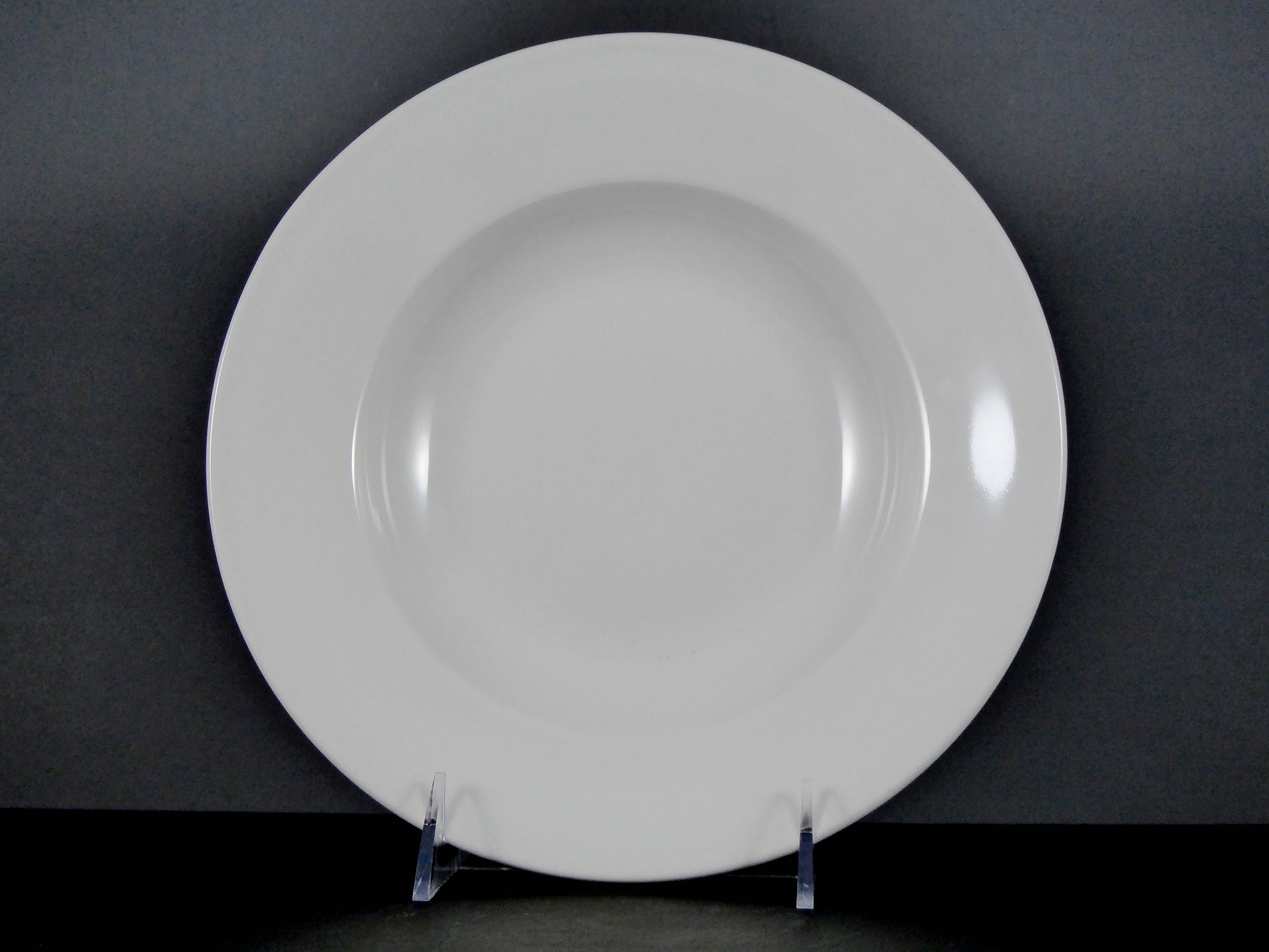 #13169 8.75" Round 8 OZ Soup/ Pasta Plate - Ceramic, White, Versatile for Dining