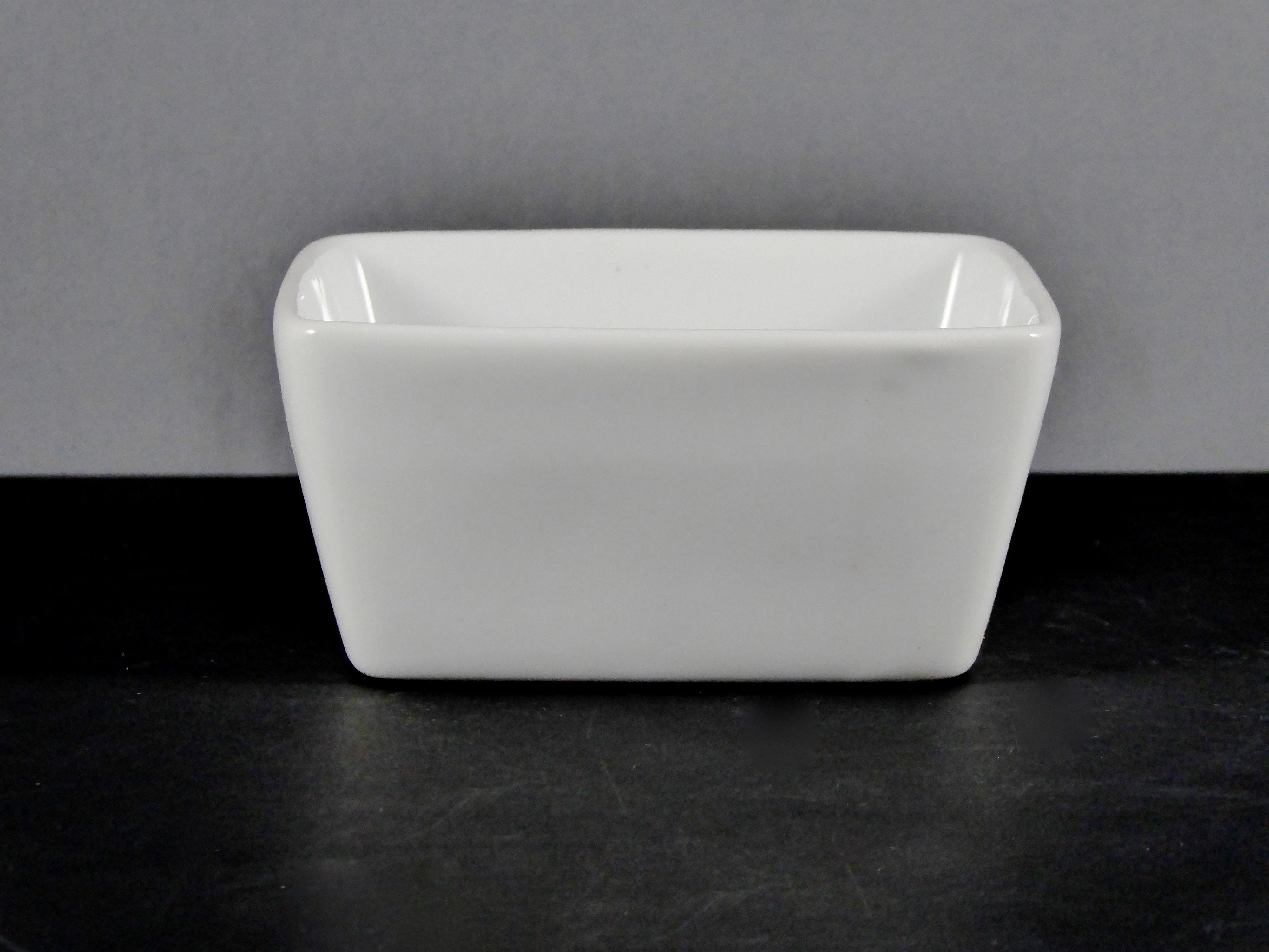 #2962 BOWL 3.5" SQUARE (6 OZ.) - High - Quality White Ceramic Serving Bowl for Small Portions, Ideal for Food Service & Kitchen Storage