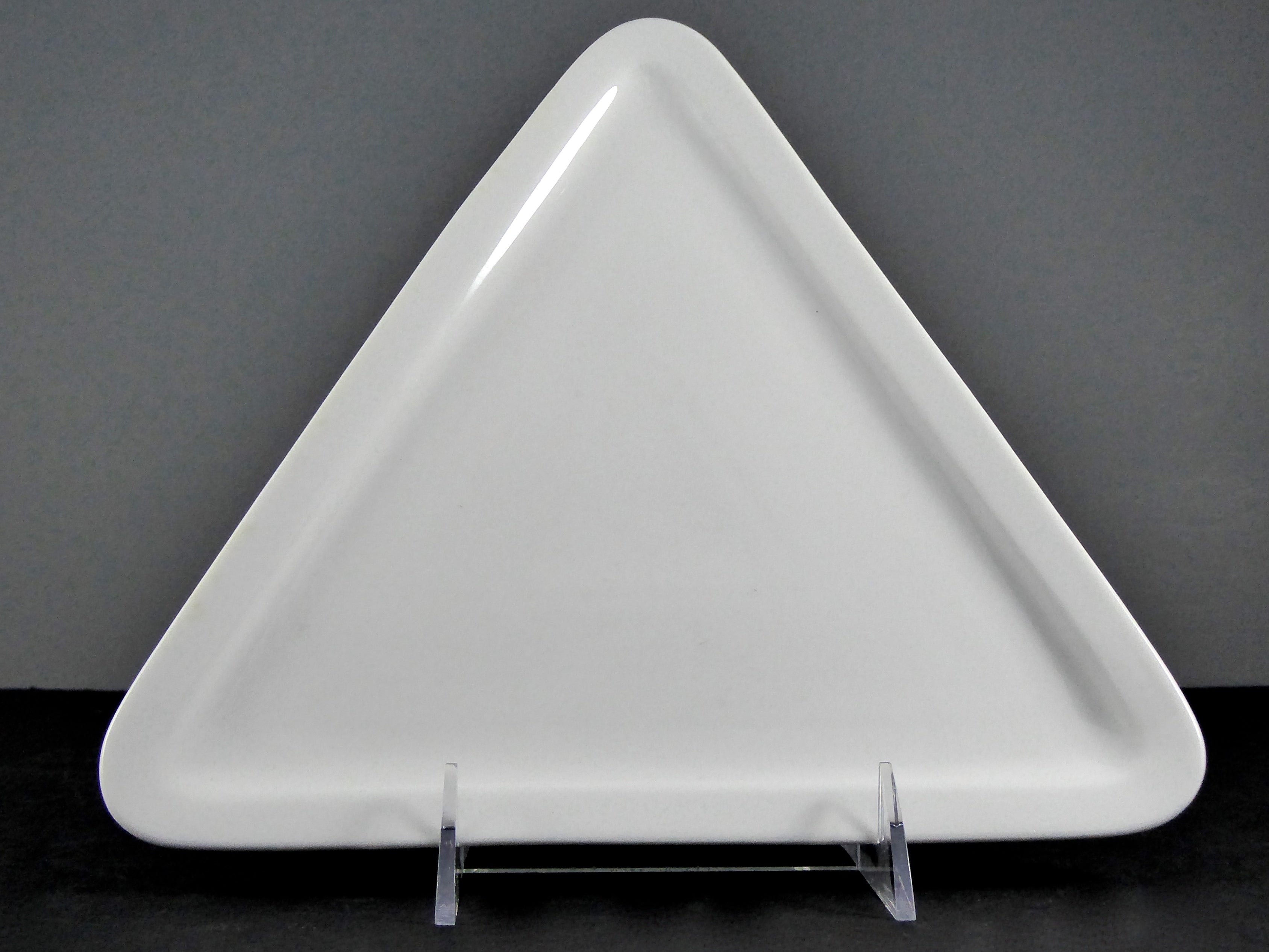 #7708 PLATE 8.5" TRIANGLE - High - Quality Ceramic/Porcelain Triangular Plate for Serving & Decor, Sold by the Case